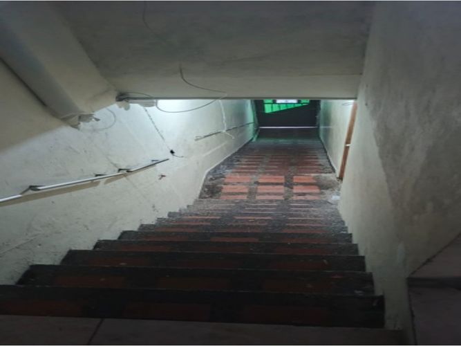 Casa de 7 alcobas en venta en Manrique Oriental, Medellín, 119 m² · foto 6 de 22