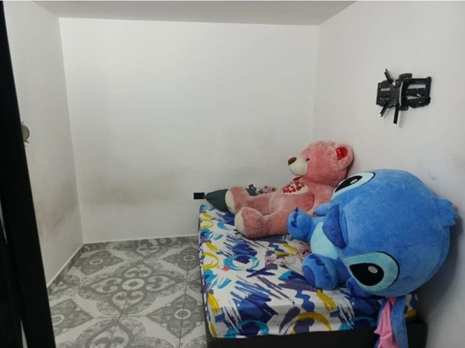 Casa de 7 alcobas en venta en Manrique Oriental, Medellín, 119 m² · foto 14 de 22