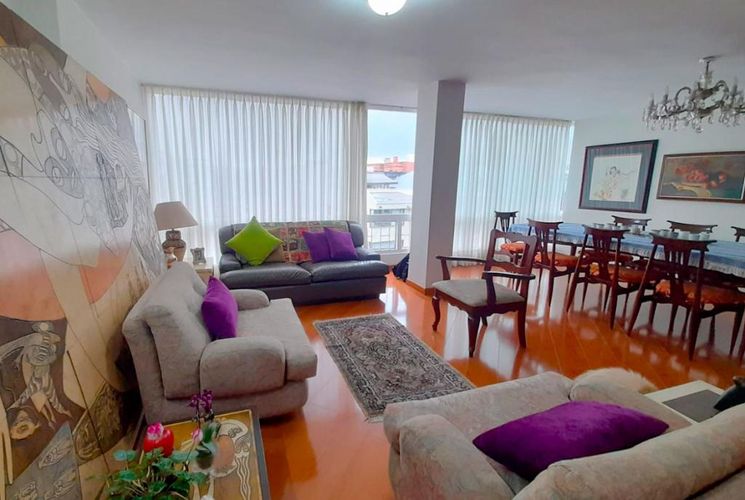 Apartamento en venta en Santa Barbara, Bogotá · foto 10 de 11