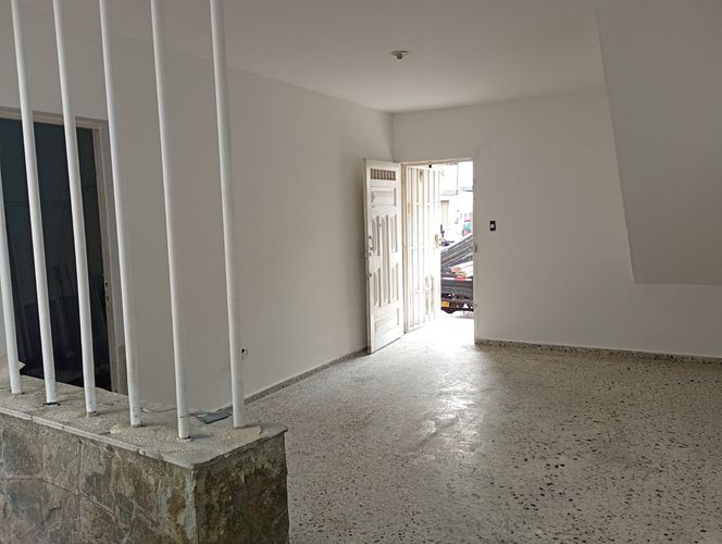 Oficina en arriendo en Belén, Medellín, 180 m² · foto 4 de 12