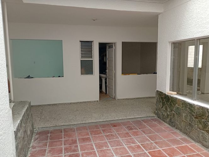 Oficina en arriendo en Belén, Medellín, 180 m² · foto 11 de 12