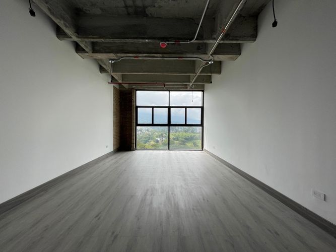 Oficina en arriendo en Aborigenes, Armenia, 30 m² · foto 2 de 11