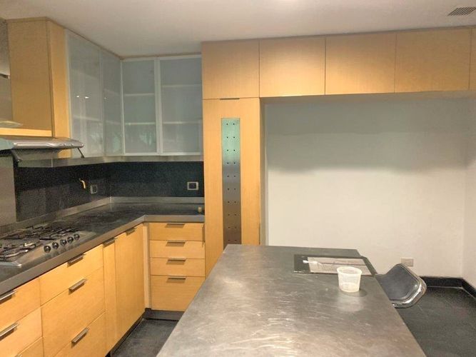 Apartamento de 3 alcobas en venta en Los Balsos, Bogotá, 256 m² · foto 6 de 24