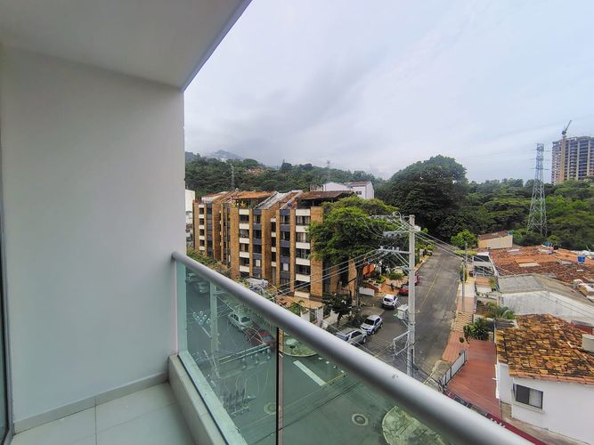 Apartamento de 3 alcobas en venta en La Floresta, Bucaramanga, 88 m² · foto 9 de 24