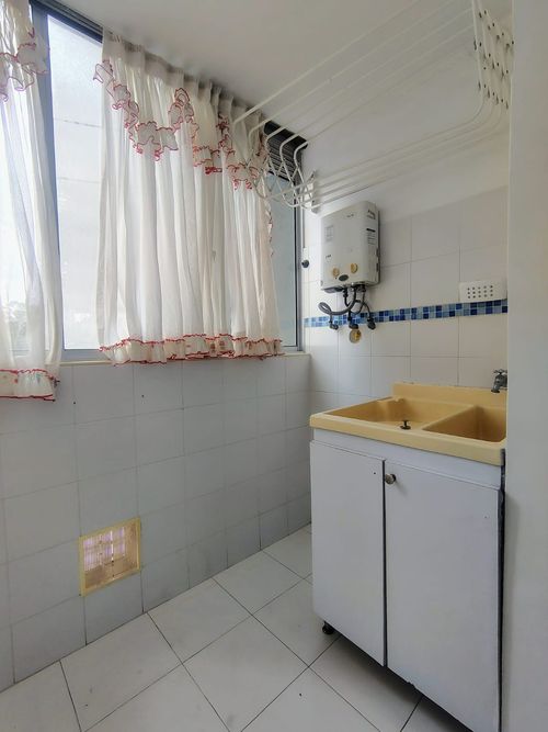Apartamento de 3 alcobas en venta en La Floresta, Bucaramanga, 88 m² · foto 13 de 24