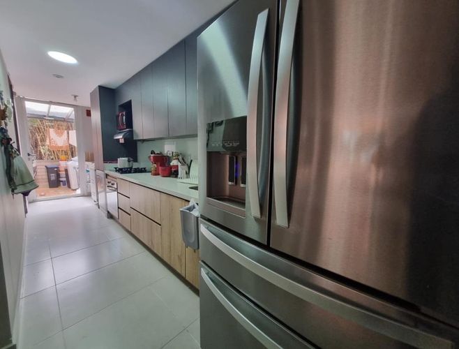Apartamento de 3 alcobas en arriendo en Loma Del Esmeraldal, Envigado, 130 m² · foto 5 de 11