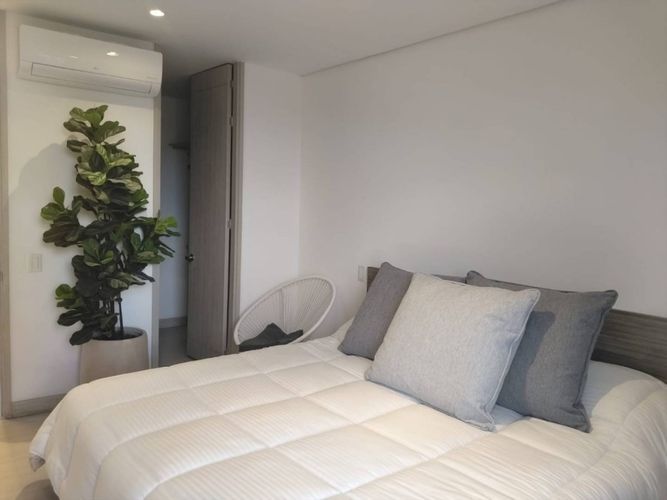 Apartamento de 3 alcobas en venta en Lalinde, Medellín, 155 m² · foto 11 de 24