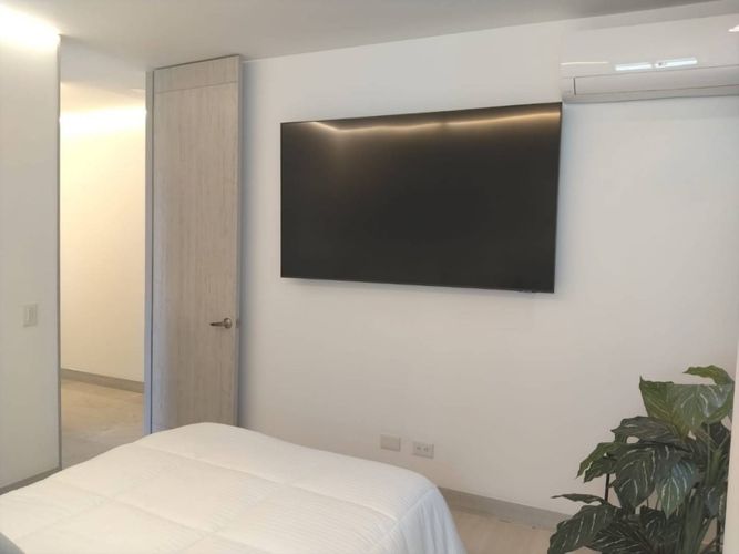 Apartamento de 3 alcobas en venta en Lalinde, Medellín, 155 m² · foto 15 de 24