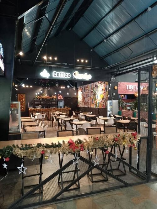 Local en venta en Los Colores, Medellín, 160 m² · foto 3 de 11