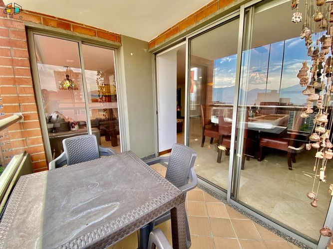 Apartamento en arriendo en Los Balsos, Medellín · foto 2 de 24