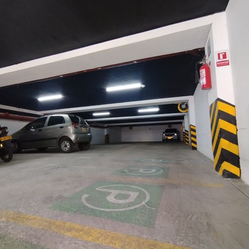 Local en arriendo en San Fernando Nuevo, Cali, 220 m² · foto 4 de 11