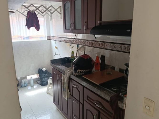 Apartamento de 2 alcobas en arriendo en Cr. Geranio, Soacha, 38 m² · foto 8 de 12