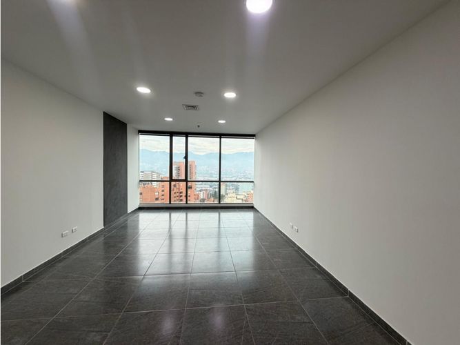 Oficina en venta en Las Palmas, Medellín, 49 m² · foto 2 de 10