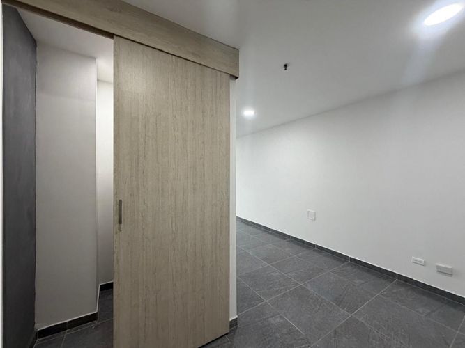 Oficina en venta en Las Palmas, Medellín, 49 m² · foto 8 de 10