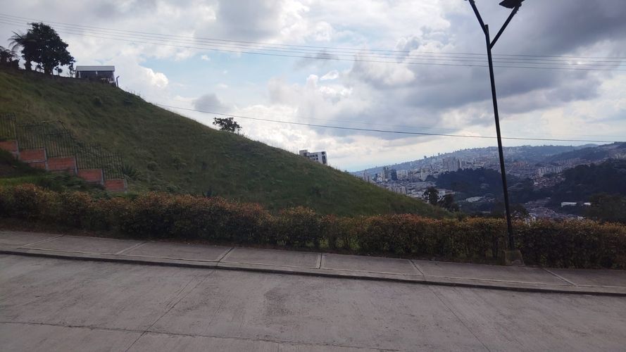 Lote en venta en Cerro De Oro, Manizales, 238 m² · foto 5 de 17
