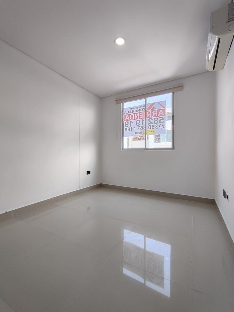 Apartamento en venta en Prados Del Este, Cúcuta · foto 3 de 16