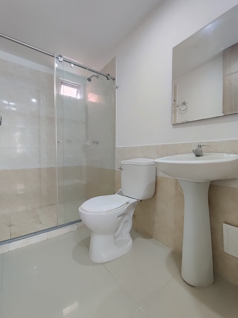 Apartamento en venta en Prados Del Este, Cúcuta · foto 5 de 16