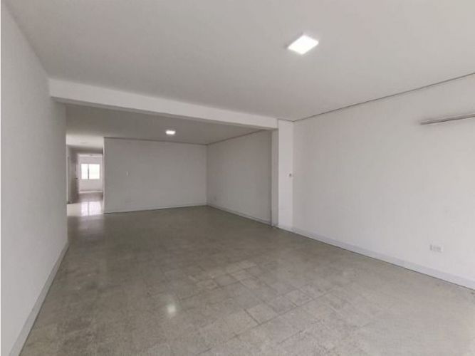 Casa de 4 alcobas en venta en Estadio, Medellín, 161 m² · foto 9 de 17