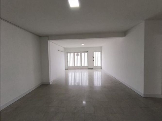 Casa de 4 alcobas en venta en Estadio, Medellín, 161 m² · foto 10 de 17