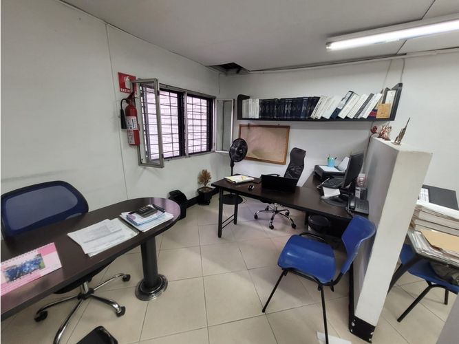 Local en venta en La Candelaria, Medellín, 386 m² · foto 7 de 18