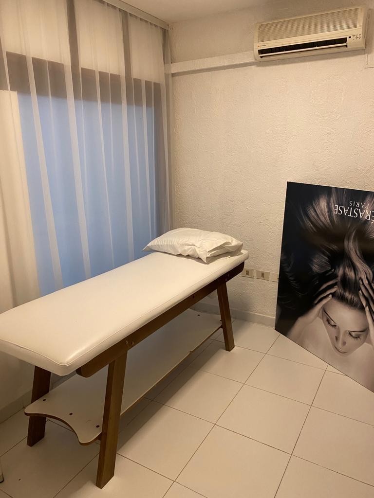 Alquilo Oficina en Barrio Las Mercedes — foto 3