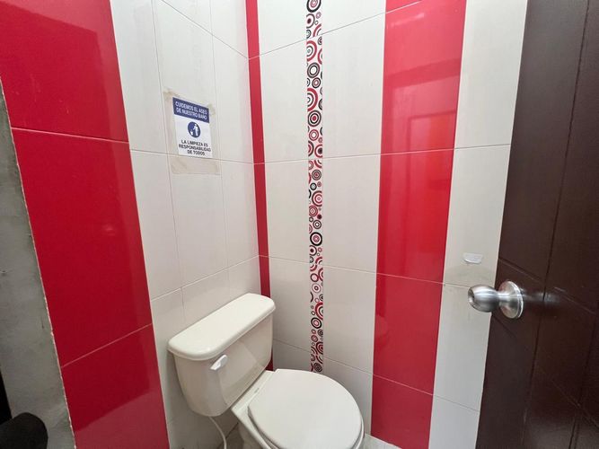 Local en arriendo en Cristales, Cali, 268 m² · foto 10 de 10