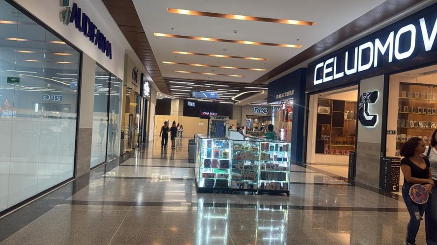 Local en arriendo en Ecoparque Cerro El Volador, Medellín, 201 m² · foto 7 de 7