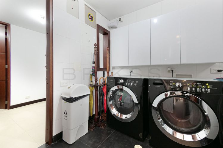 Apartamento en venta en Santa Barbara Occidental, Bogotá · foto 7 de 22