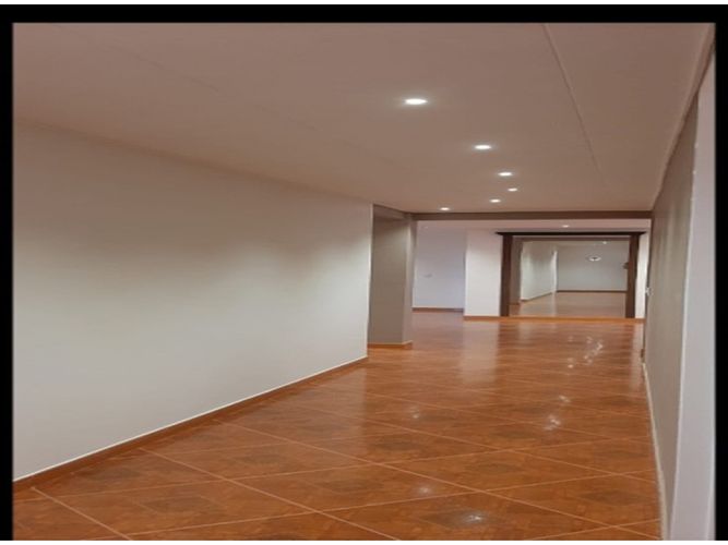 Apartamento de 3 alcobas en venta en San Benito, Medellín, 148 m² · foto 9 de 20