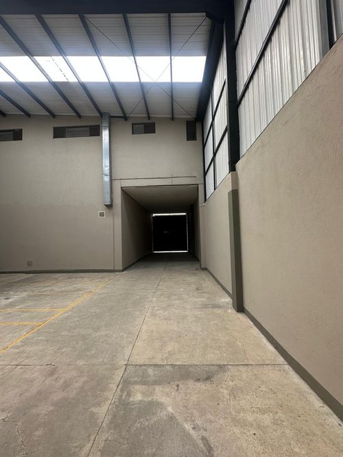 Local en arriendo en El Rocio, Cajicá, 730 m² · foto 3 de 19
