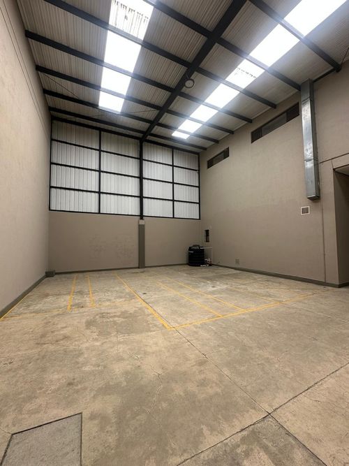 Local en arriendo en El Rocio, Cajicá, 730 m² · foto 18 de 19