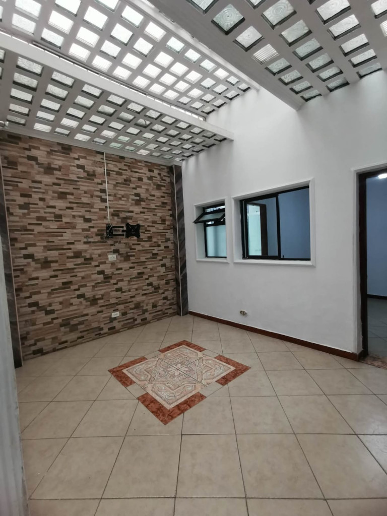3BR House in Santa Mónica (140 m²) - 3
