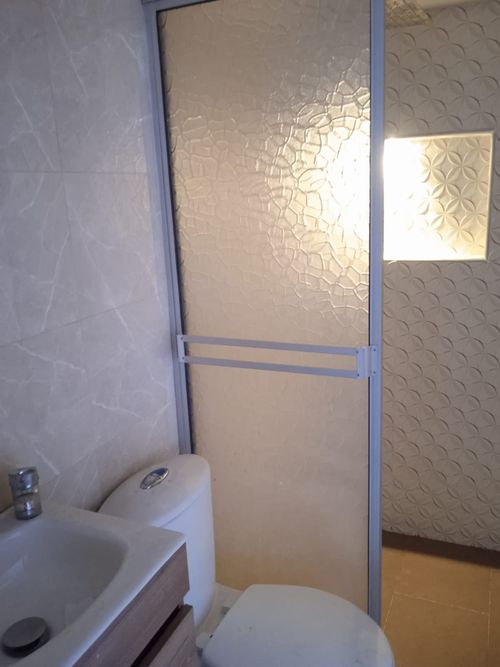 Apartamento de 3 alcobas en venta en Potrero Grande, Madrid, 54 m² · foto 13 de 18
