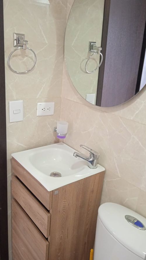 Apartamento de 3 alcobas en venta en Potrero Grande, Madrid, 54 m² · foto 11 de 18