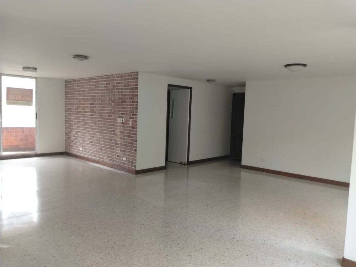 Apartamento en venta en Castropol, Medellín 5