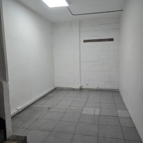 Bodega en arriendo en El Chagualo, Medellín, 500 m² · foto 4 de 9