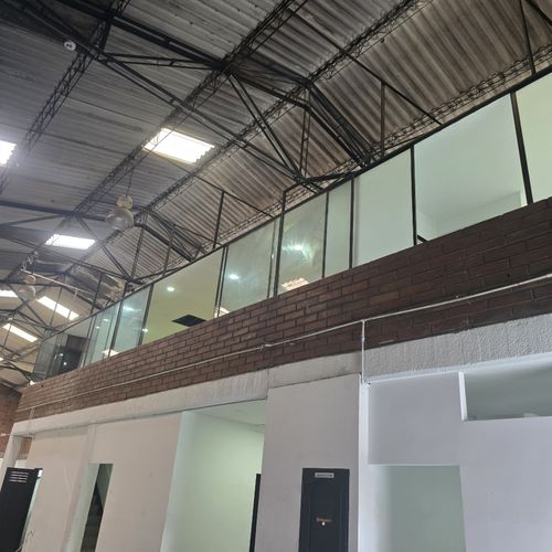 Bodega en arriendo en El Chagualo, Medellín, 500 m² · foto 7 de 9