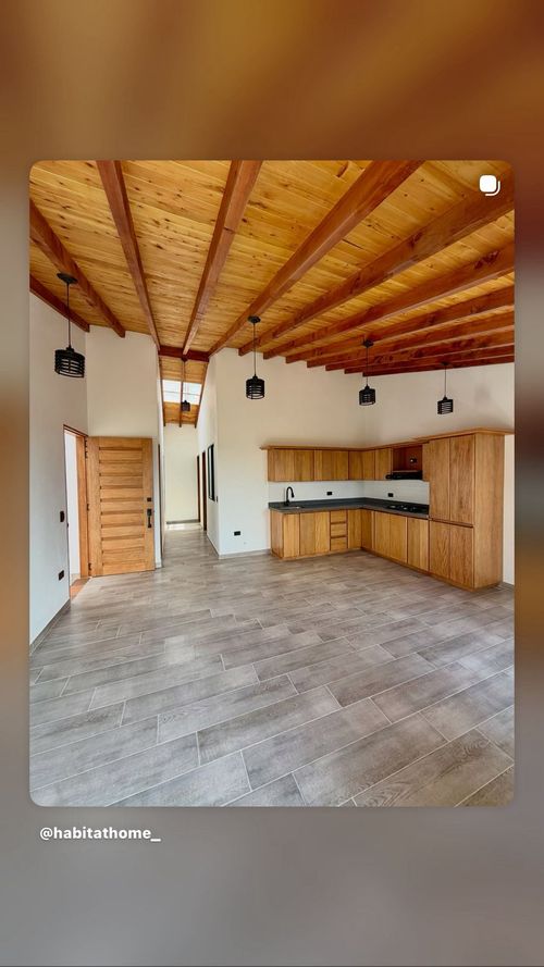 Casa de 3 alcobas en venta en El Carmen De Viboral, El Carmen de Viboral, 83 m² · foto 3 de 14