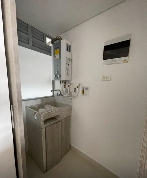 Apartamento de 3 alcobas en venta en Ub. Balcones I, Rionegro, 90 m² · foto 8 de 14
