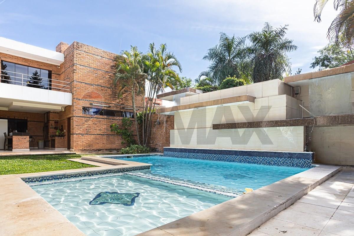 Casa en venta en Mariscal Estigarribia, Asunción — foto 2