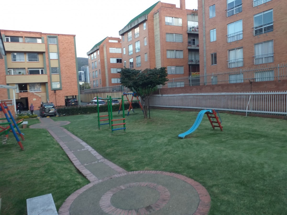 Apartamento en venta en La Liberia, Bogotá · foto 20 de 24