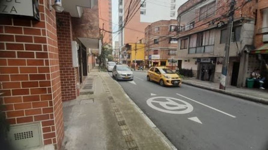 Oficina en arriendo en Entreamigos, Sabaneta, 16 m² · foto 10 de 11