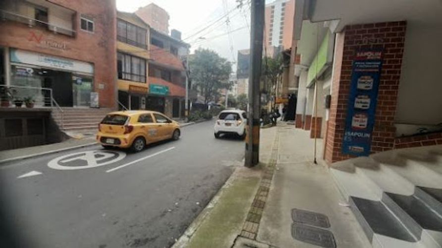 Oficina en arriendo en Entreamigos, Sabaneta, 16 m² · foto 11 de 11