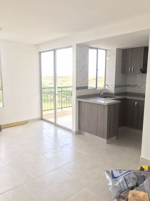 Apartamento de 2 alcobas en venta en Las Americas, Yumbo, 60 m² · foto 2 de 7