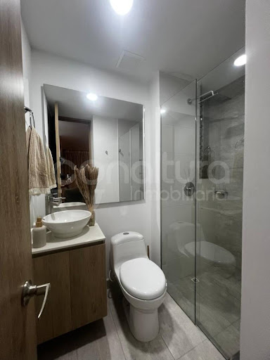 Apartamento en venta en Suramérica, La Estrella · foto 9 de 10