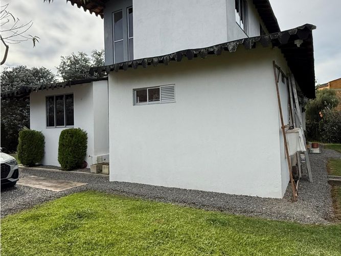 Finca en venta en La Hondita, Guarne, 375 m² · foto 3 de 8