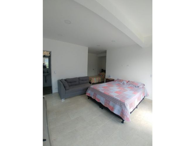 Finca en venta en El Salado, Envigado, 380 m² · foto 10 de 24