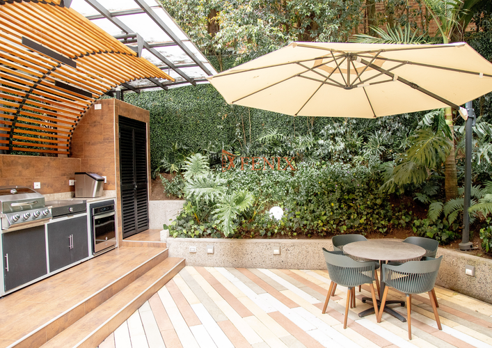 Casa de 5 alcobas en venta en Colina Campestre, Bogotá, 521 m² · foto 9 de 10