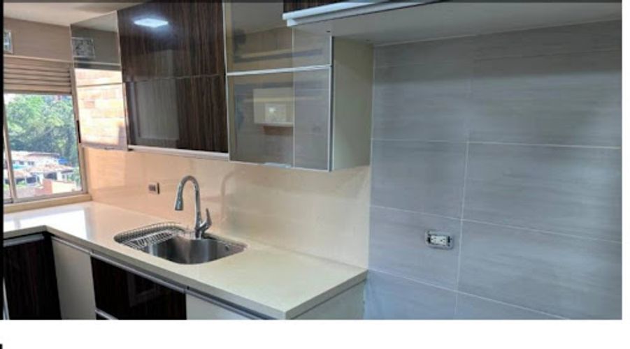 Apartamento de 4 alcobas en arriendo en La Pilarica, Medellín, 170 m² · foto 10 de 24