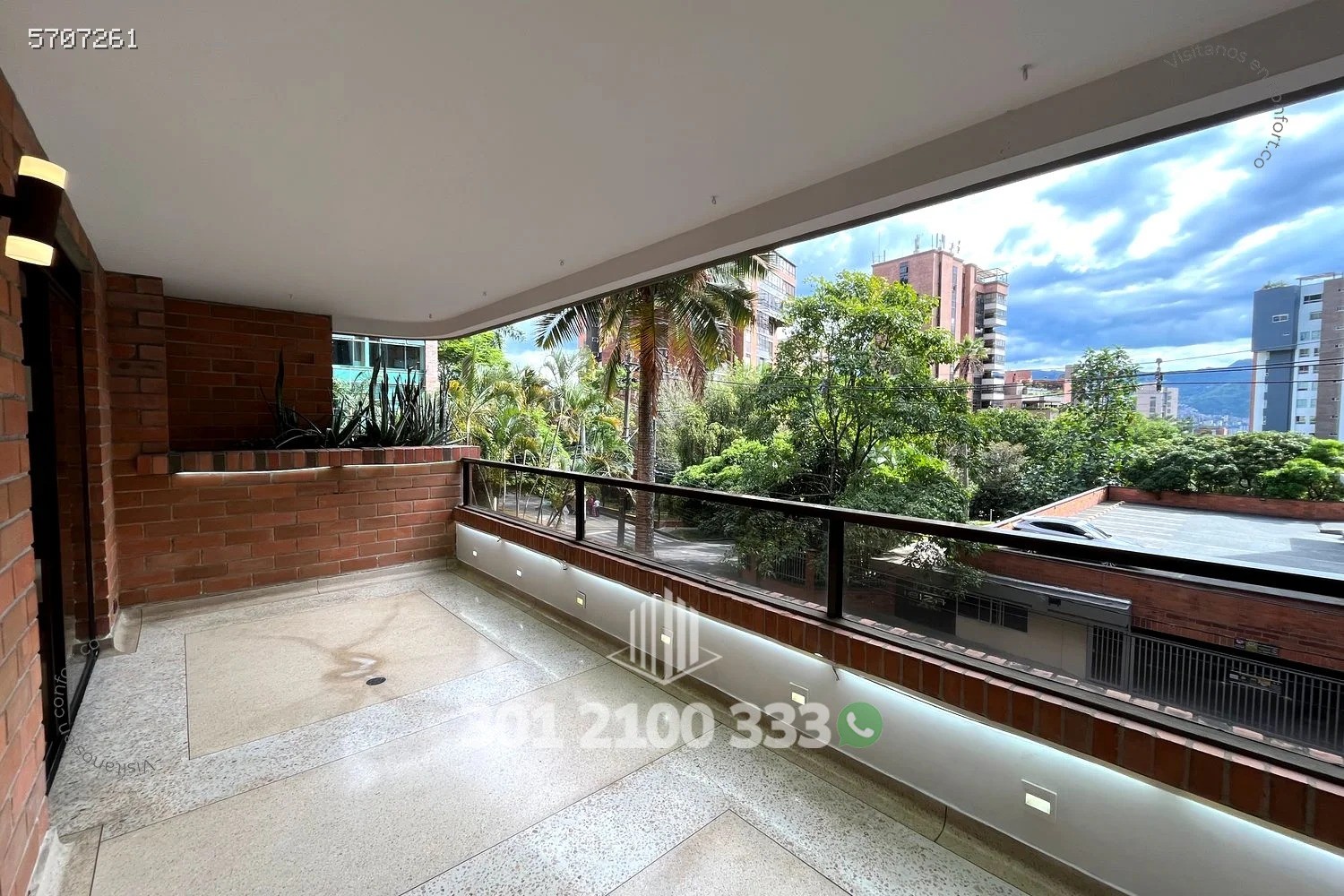 Apartamento en arriendo en Castropol, Medellín · foto 9 de 24
